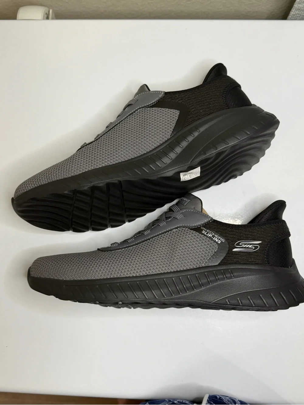 Skechers BOBS Sport Squad Chaos Slip-Ins Men’s 12 Gray Shoes 118309 DKGY